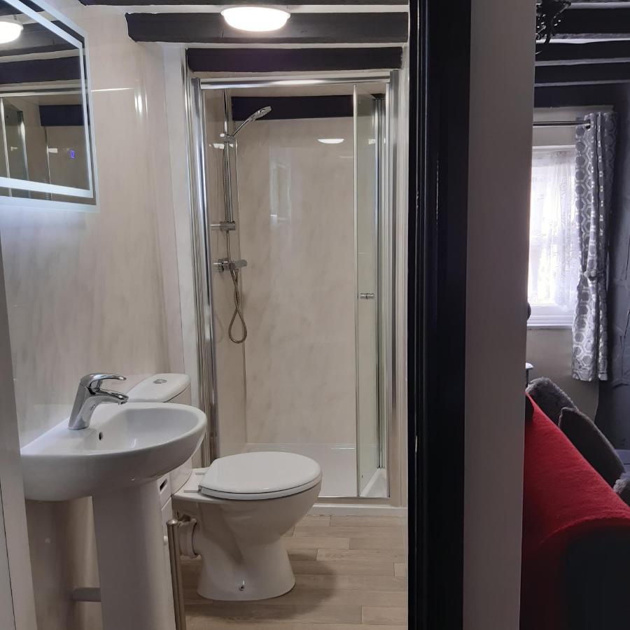 The Saracens Head Old Lounge Apartment Скегнес Екстериор снимка